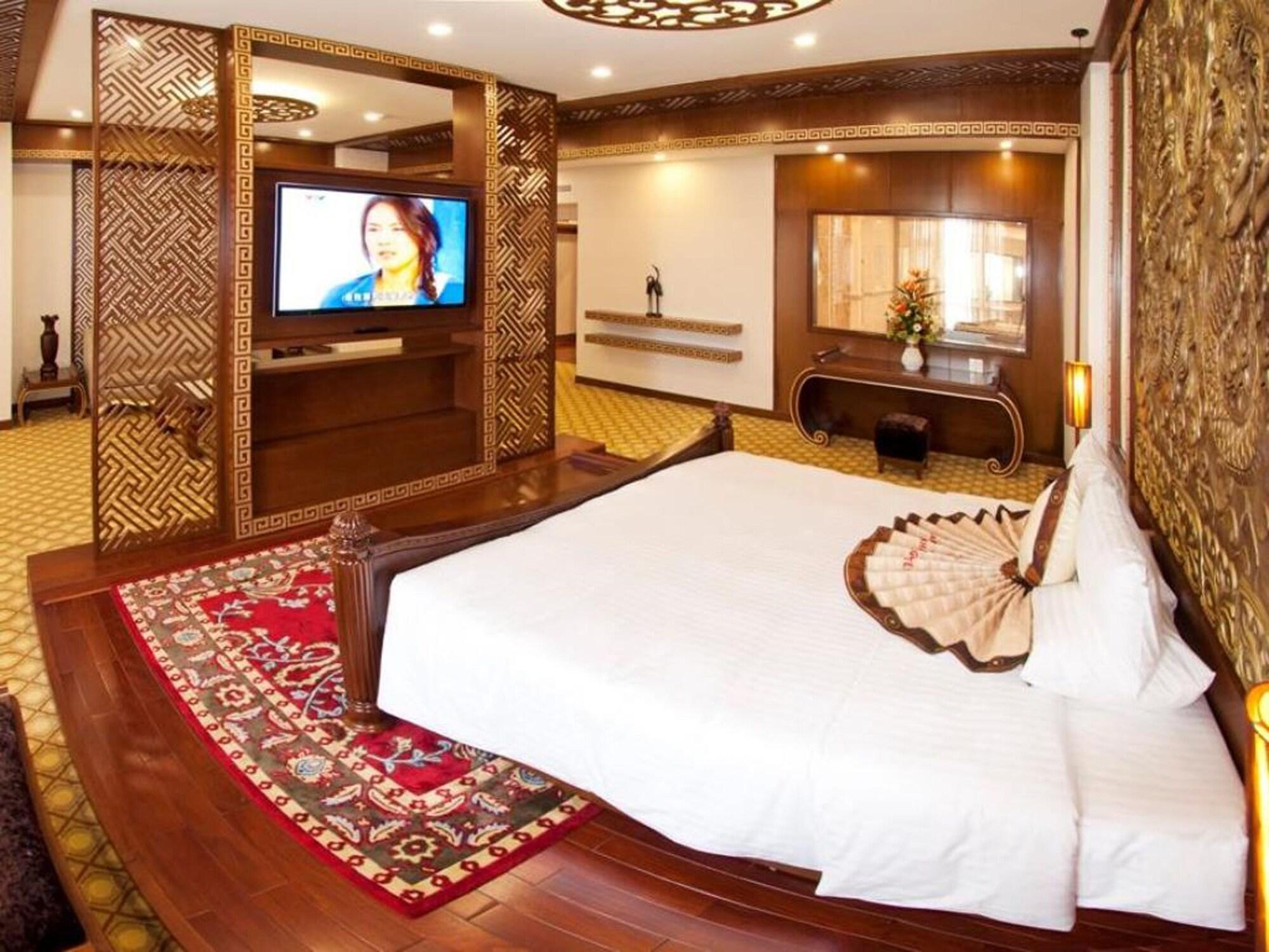 Tan Son Nhat Saigon Hotel Хошимин Екстериор снимка