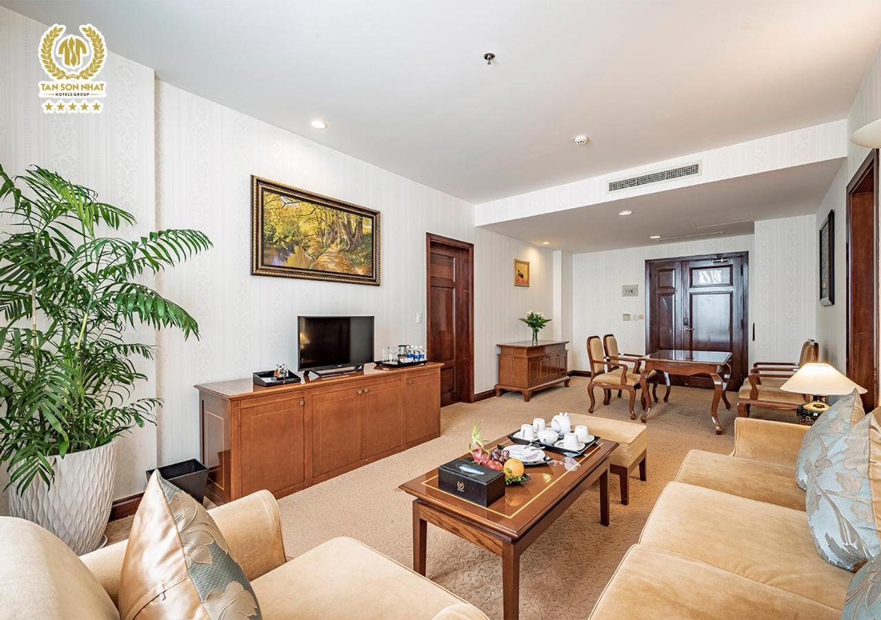 Tan Son Nhat Saigon Hotel Хошимин Екстериор снимка